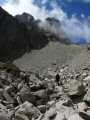 chaos de blocs pour rejoindre le Col Turbat